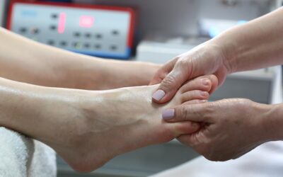 La fascitis plantar: qué es, por qué aparece y cómo tratarla desde la fisioterapia y la podología